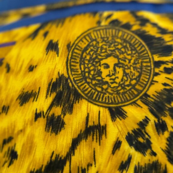 VERSUS VERSACE Vintage Shirt - Picture 3 of 9